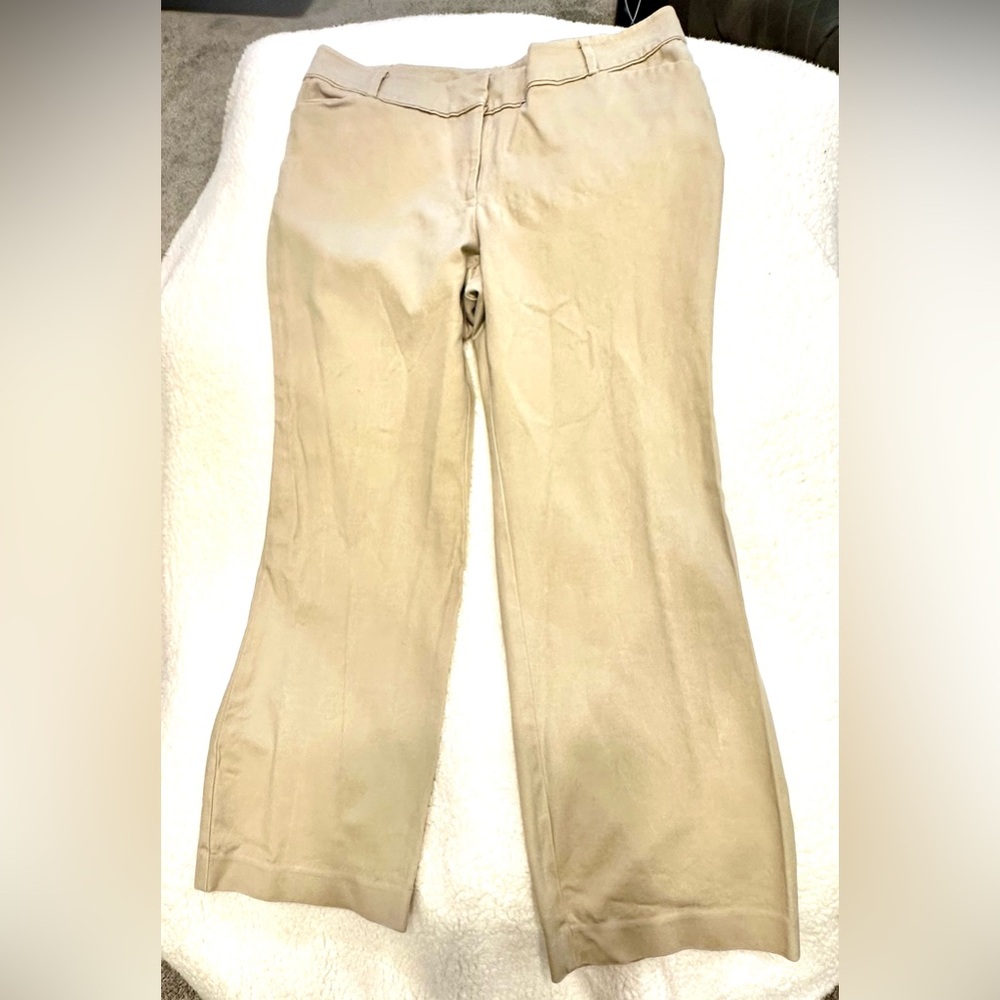 Ann Taylor Petite Signature 
Sand Beige, Wide Leg Women's Pants